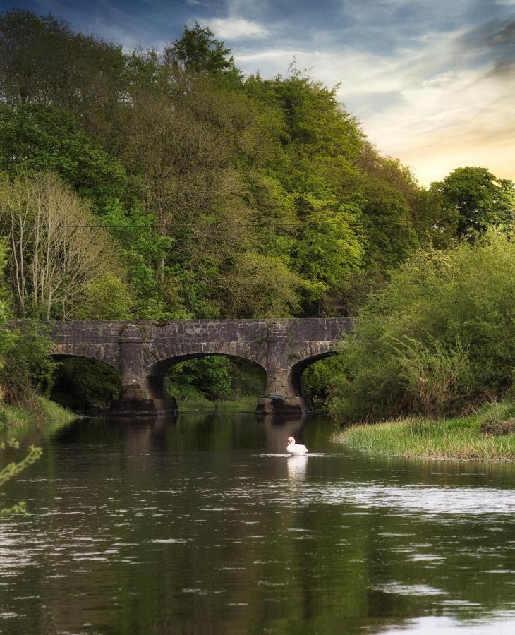 Stay Barrow Blueway - The Stables Monasterevin Экстерьер фото