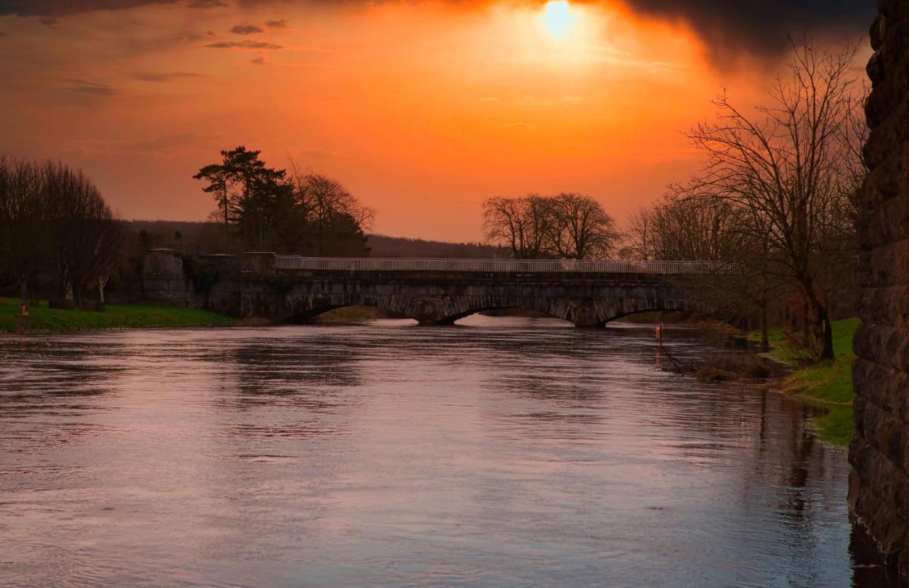 Stay Barrow Blueway - The Stables Monasterevin Экстерьер фото