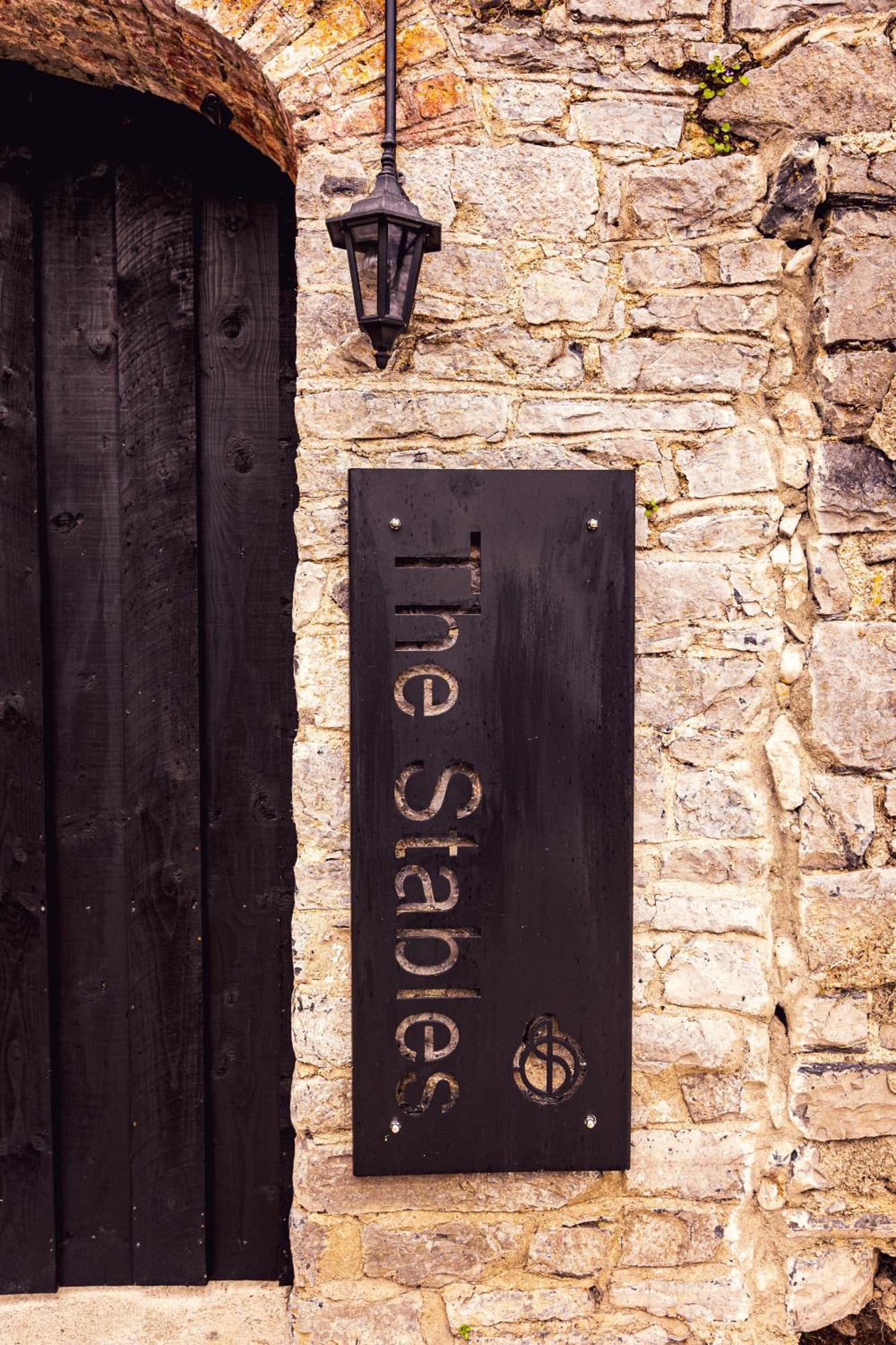Stay Barrow Blueway - The Stables Monasterevin Экстерьер фото